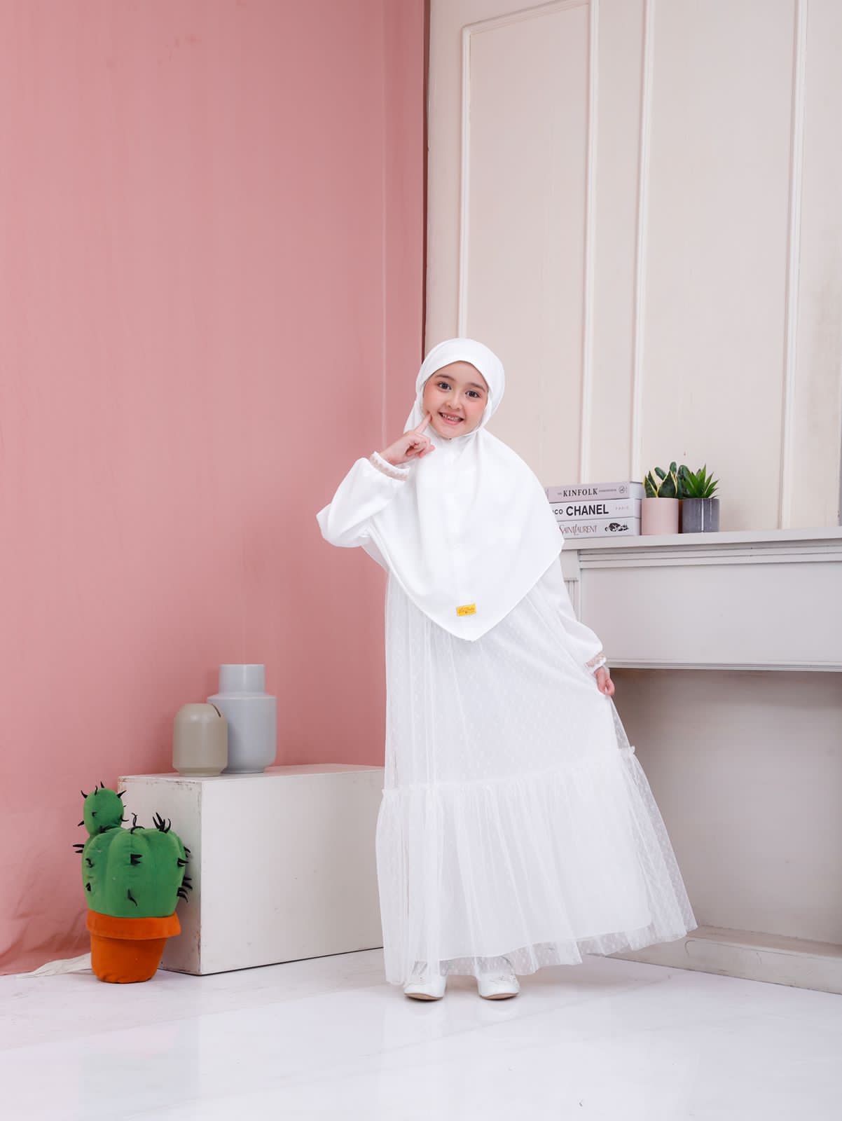 Gamis Anak Warna Putih Tule Bintang